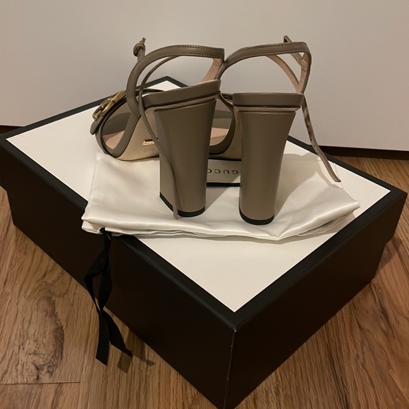 Gucci Marmont Leather Sandal 37.5 - Picture 4 of 6